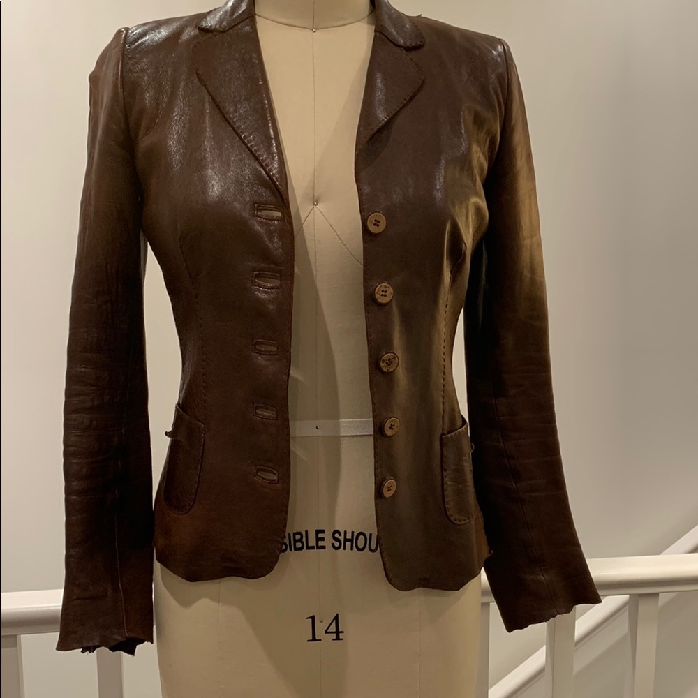Elie Tahari Brown Soft Leather Tailored Blazer with Notched Lapels